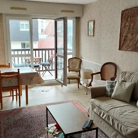 Equipe Avec Balcon, Piscine Et Parking Prive A Deux Pas De La Plage, Gare Et Commerces - Fr-1-712-46 Apartman
